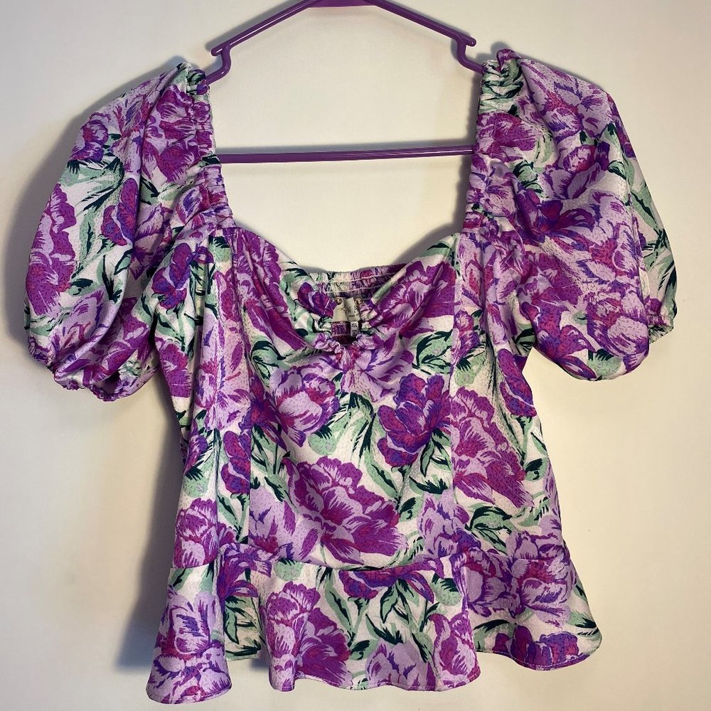 Cute purple floral crop top